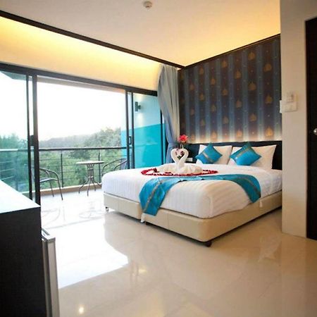 Kata Green Beach Hotel Экстерьер фото