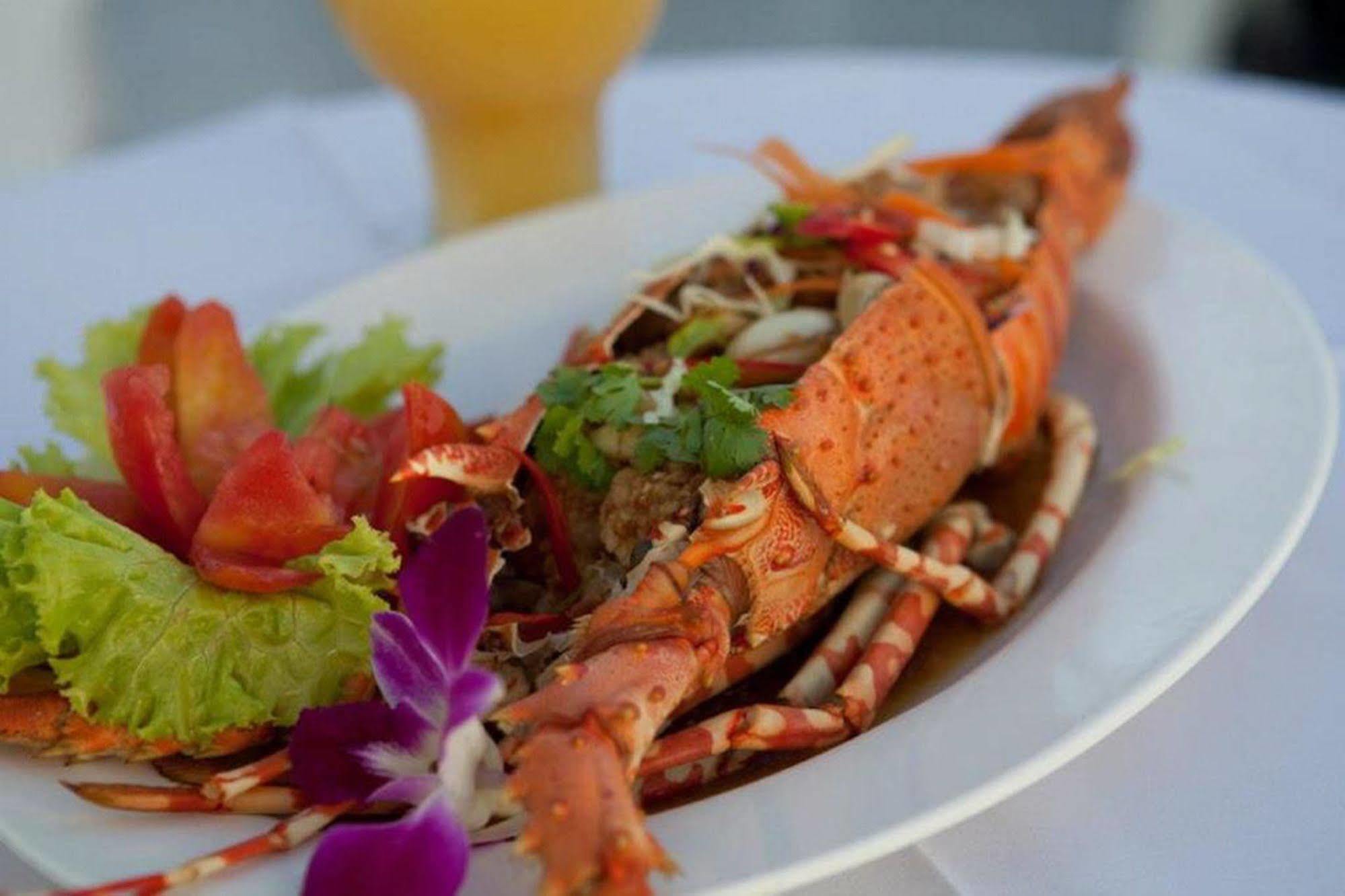 Kata Green Beach Hotel Экстерьер фото