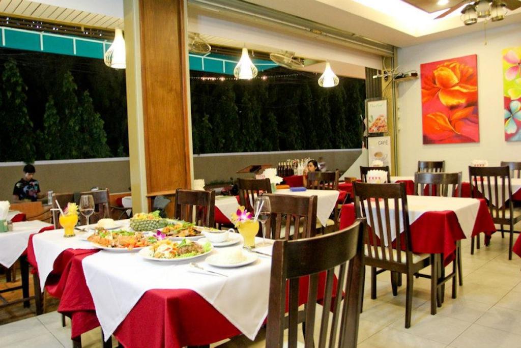 Kata Green Beach Hotel Экстерьер фото